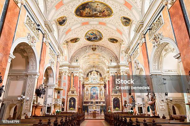 Vienna Austria - Fotografie stock e altre immagini di Altare - Altare, Ambientazione interna, Architettura