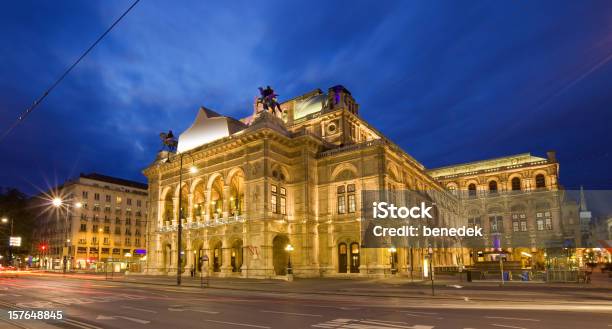 Foto de Viena Áustria e mais fotos de stock de Viena - Áustria - Viena - Áustria, Teatro de Ópera, Noite