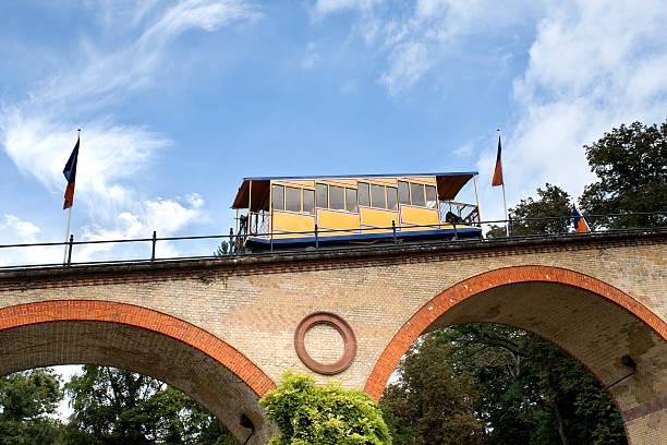nerobergbahn wiesbaden ,ドイツ - ヴィースバーデン ストックフォトと画像