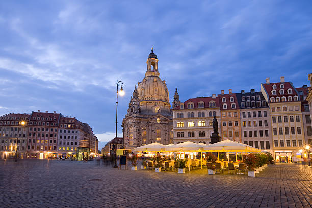 istock Dresden Germany Restaurants and the Frauenkirche 157649334