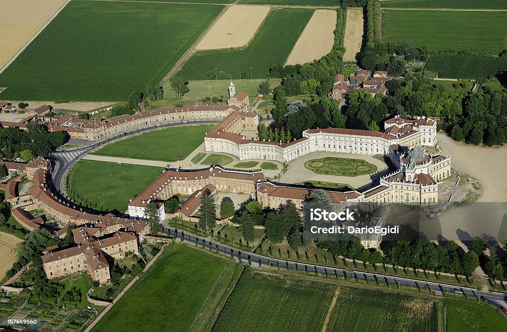 Veduta aerea di palazzo di Stupinigi - Foto stock royalty-free di Stupinigi