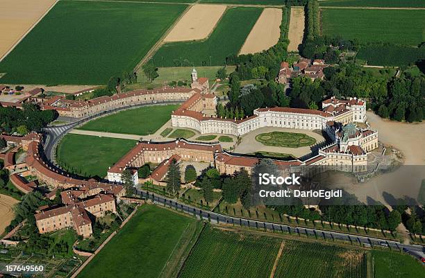 Veduta Aerea Di Palazzo Di Stupinigi - Fotografie stock e altre immagini di Stupinigi - Stupinigi, Piemonte, Ambientazione esterna