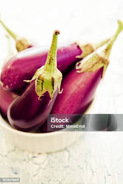 Eggplants Foto de stock y más banco de imágenes de Berenjena - Vegetal - Berenjena - Vegetal, Color - Tipo de imagen, Comida sana