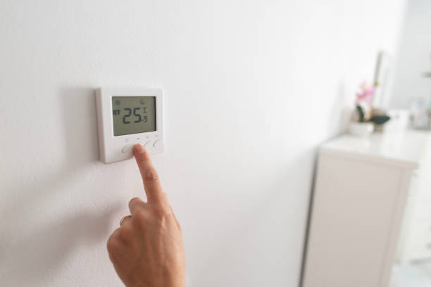 istock temperature control with thermostat at home 1576653548