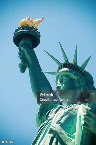 Foto de Estátua Da Liberdade Em Closeup e mais fotos de stock de Estátua da Liberdade - New York City - Estátua da Liberdade - New York City, Face Humana, Ilha Ellis