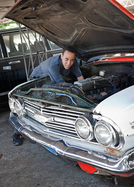 istock Auto Repair Shop at Cuba 157671771