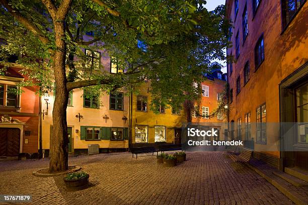 Estocolmo Suécia - Fotografias de stock e mais imagens de Banco - Assento - Banco - Assento, Estocolmo, Praça