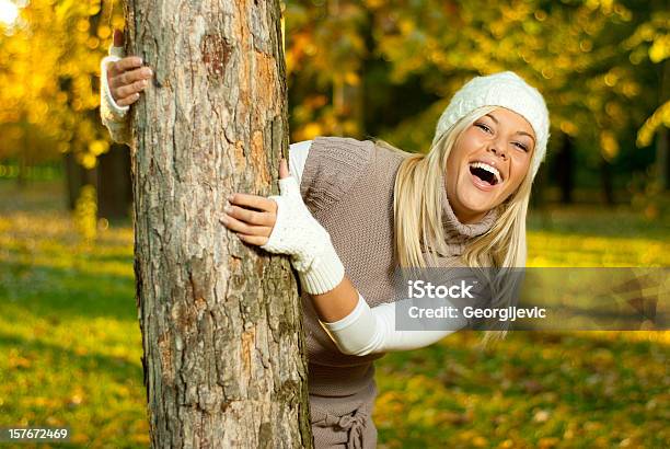 추절 여자아이 가을에 대한 스톡 사진 및 기타 이미지 - 가을, 겨울, 귀여운