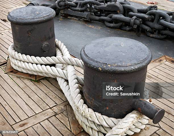 Convés De Um Navio - Fotografias de stock e mais imagens de Amarra - Amarra, Atracado, Barco à Vela