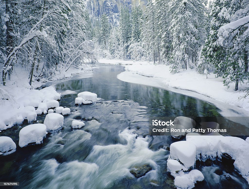 Hiver dans le parc National de Yosemite - Photo de Parc National de Yosemite libre de droits