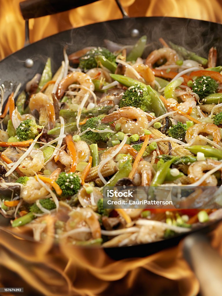Camarones y vegetales, Stir Fry - Foto de stock de Pescado y mariscos libre de derechos