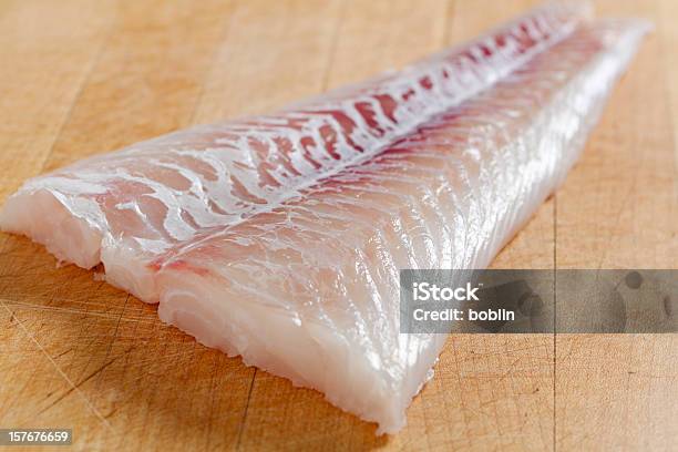 Bacalhau Peixe Fresco - Fotografias de stock e mais imagens de Bacalhau - Bacalhau, Cortado em Filete, Coregono branco