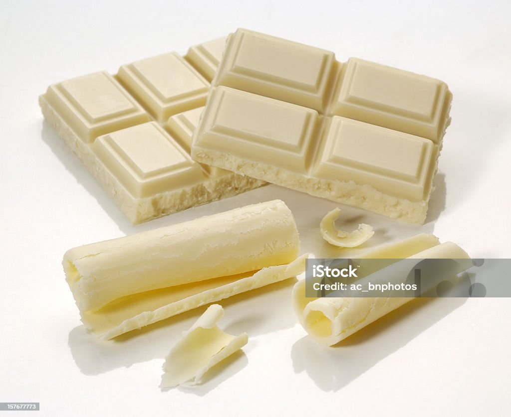 Trozos de Chocolate blanco - Foto de stock de Chocolate blanco libre de derechos