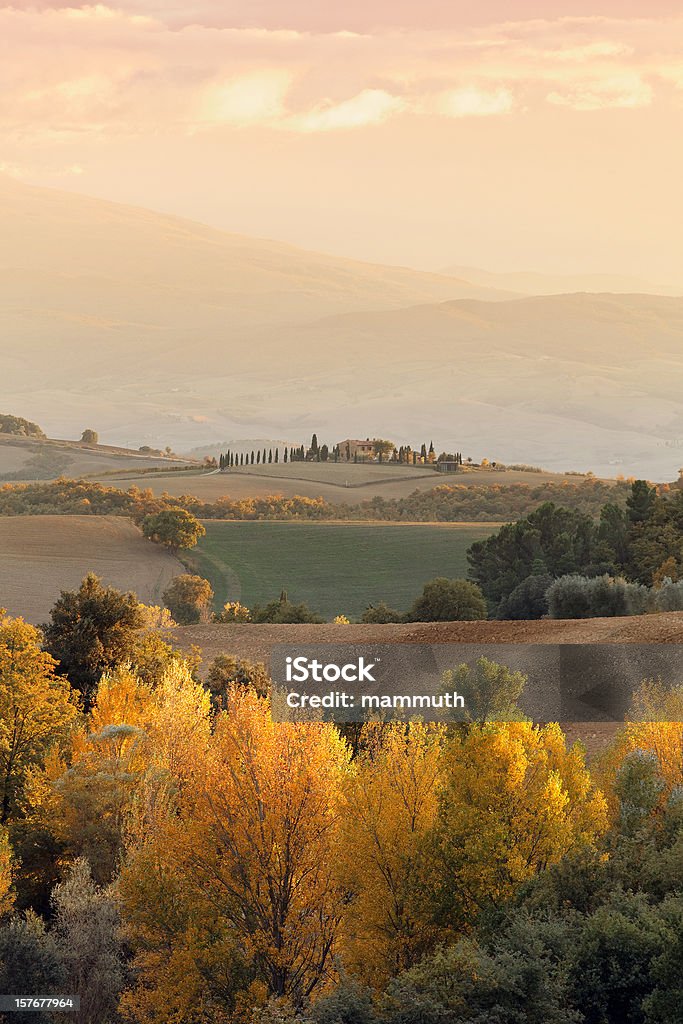Zachód słońca w Toskania - Zbiór zdjęć royalty-free (Jesień)