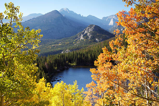 istock Autumn Sunrise Over Lake 157678079