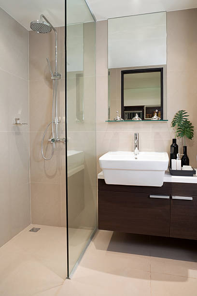современная ванная комната - villa house marble tropical climate стоковые фото и изображения