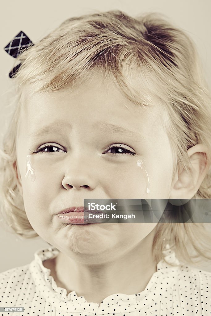 3 歳の少女の泣く - 1人のロイヤリティフリーストックフォト