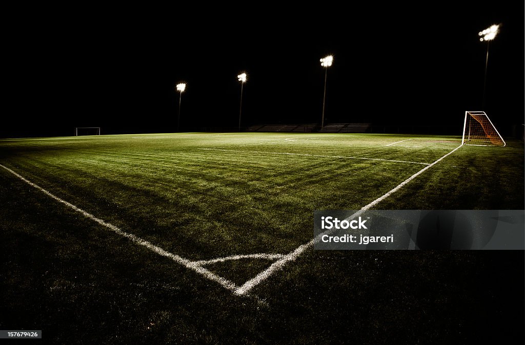 夜のサッカーフィールド - サッカーのロイヤリティフリーストックフォト