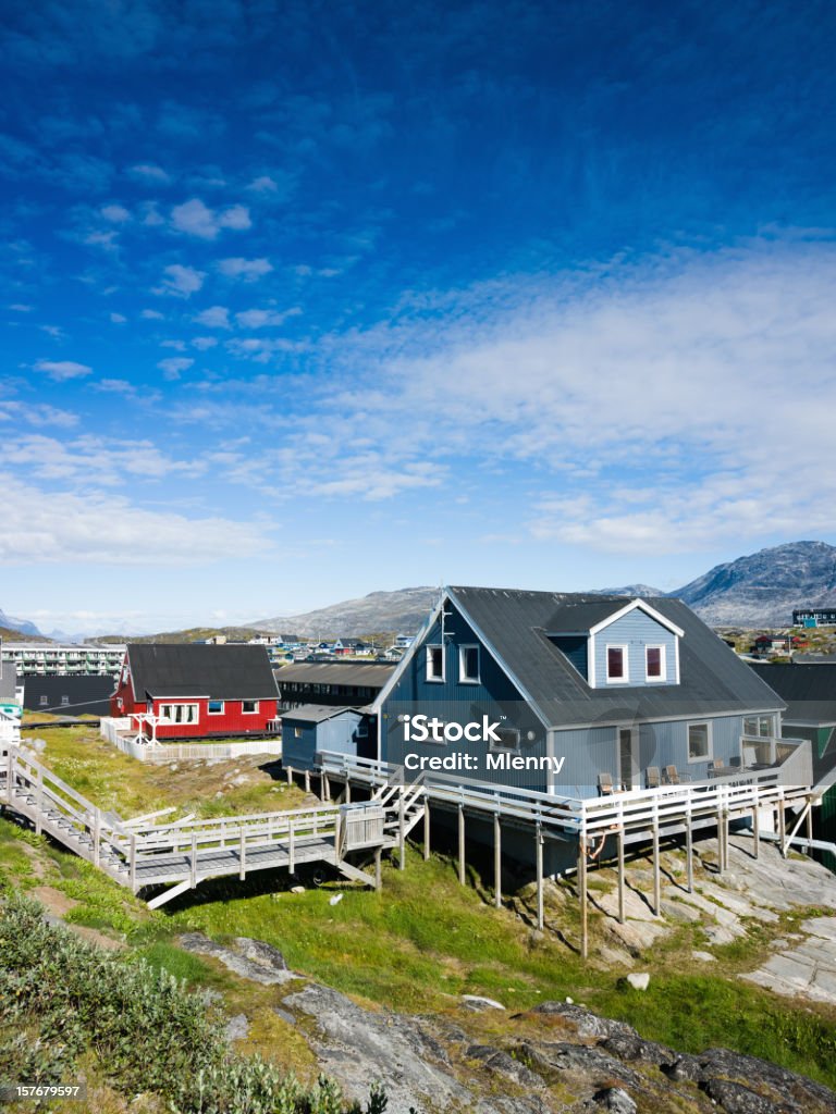 Groenlândia, Nuuk Godthab no verão - Foto de stock de Aldeia royalty-free