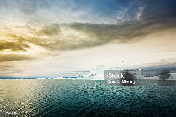 Arctic Sunrise Eisberg North West Grönland Stockfoto und mehr Bilder von Arktis - Arktis, Blau, Bucht