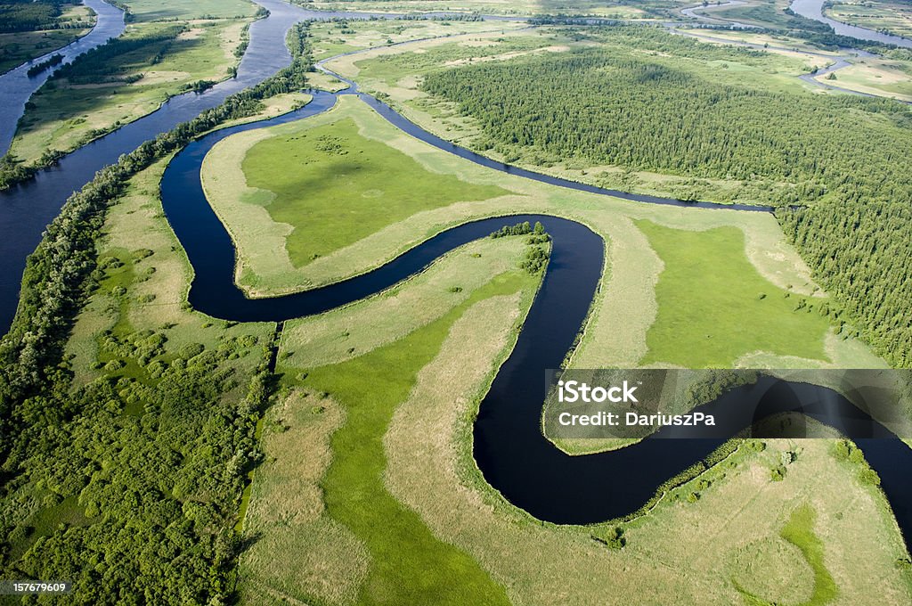 Luftbild von einer grünen Landschaft - Lizenzfrei Fluss Stock-Foto