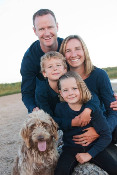 istock Family on the Beach 157679749