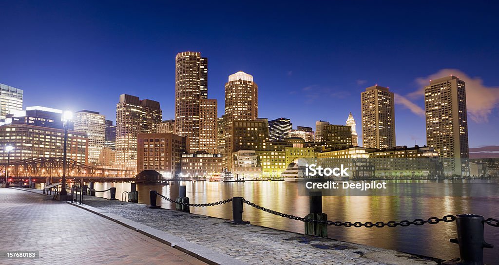 Boston Rowes Wharf City Skyline nos EUA - Royalty-free Boston - Massachusetts Foto de stock