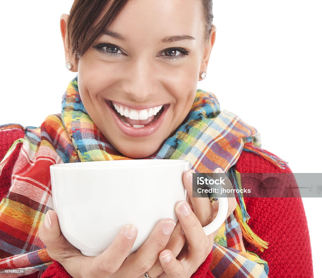 Junge Frau in bequemer Pullover Holding Kaffee Tasse - Lizenzfrei Europäischer Abstammung Stock-Foto