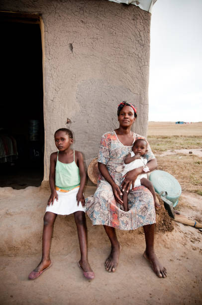 istock Poor African family 157680654