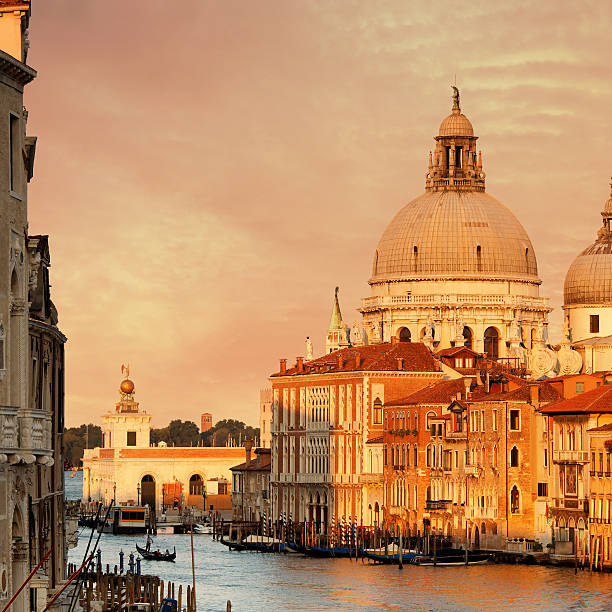 istock Grand Canal & Santa Maria della Salute 157680942