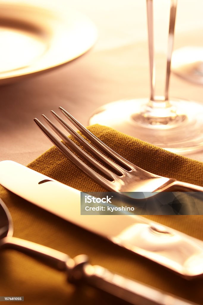 Elegante cena Impostazione della tabella - Foto stock royalty-free di Tavolo