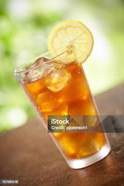 Té Helado Foto de stock y más banco de imágenes de Té con Hielo - Té con Hielo, Vaso, Té - Bebida caliente