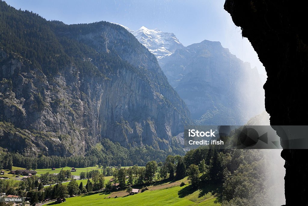 Staubbachfall, Lauterbrunnen Valley, Base Jumper Paradies, Jungfrauregion, Schweiz - Lizenzfrei Alpen Stock-Foto