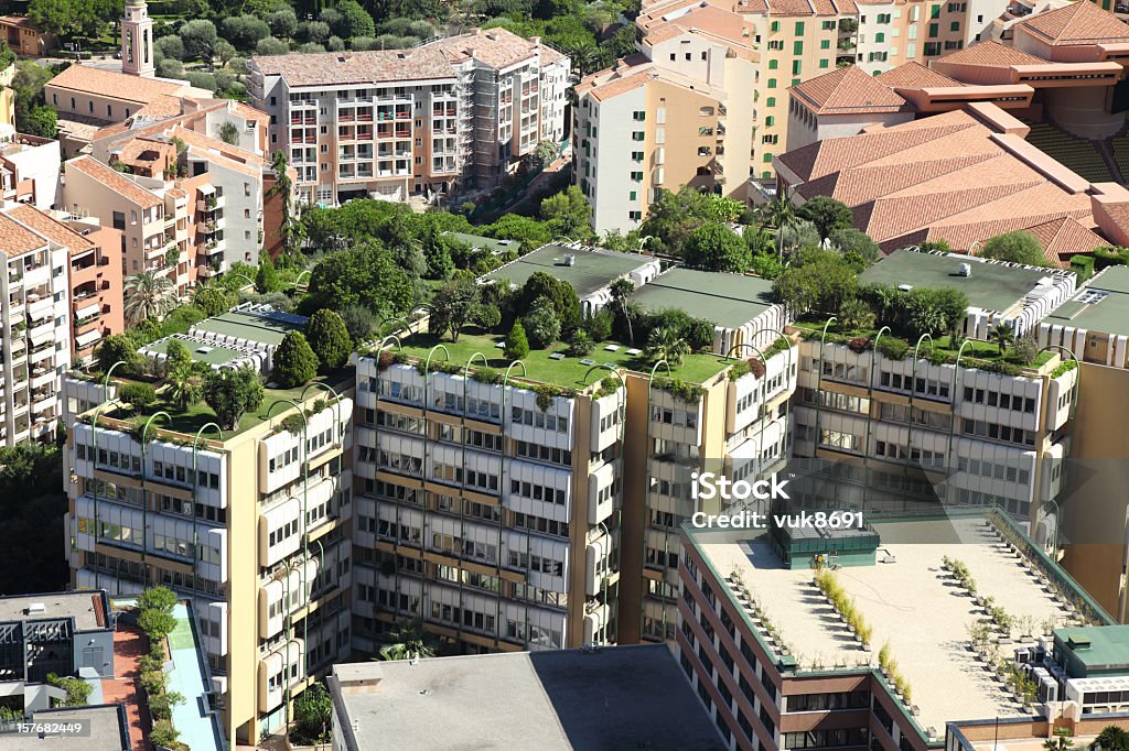 Monte Carlo sui tetti della città - Foto stock royalty-free di Albero