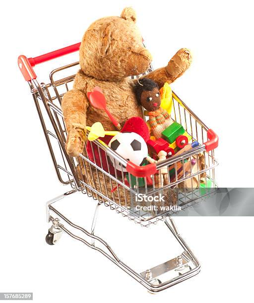 Foto de Compre Brinquedos No Carrinho De Compras e mais fotos de stock de Carrinho de compras - Carrinho de compras, Brinquedo, Comprar