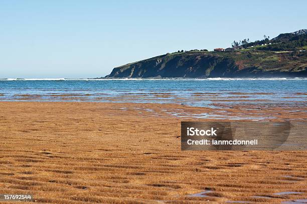 Ebbe Stockfoto und mehr Bilder von Billabong Pro Mundaka - Billabong Pro Mundaka, Anhöhe, Atlantik