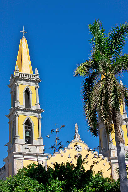 Discover the timeless beauty of the San Ildefonso Cathedral, an iconic colonial landmark in the heart of Mérida, Yucatán