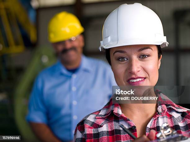 Trabajo En Equipo Foto de stock y más banco de imágenes de Autoridad - Autoridad, Crecimiento, Producto local