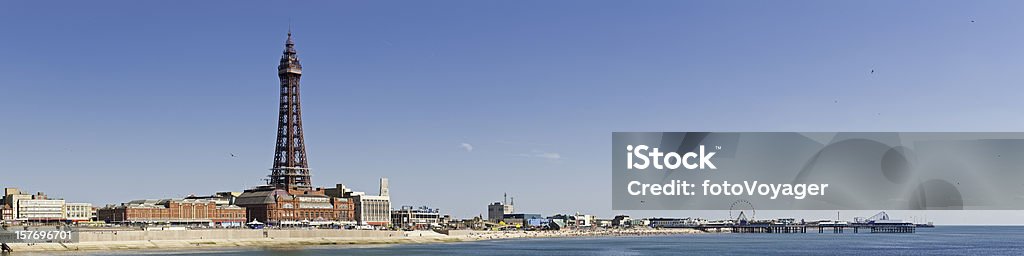 Torre de Blackpool piers Pleasure Beach costeira de férias resort panorama Reino Unido - Royalty-free Blackpool Foto de stock