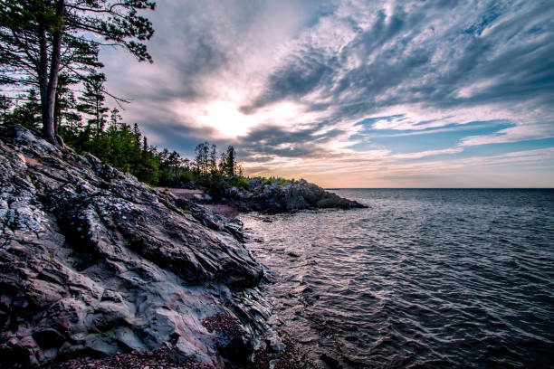 istock Lake Superior Summer Shoreline 8 1576986220