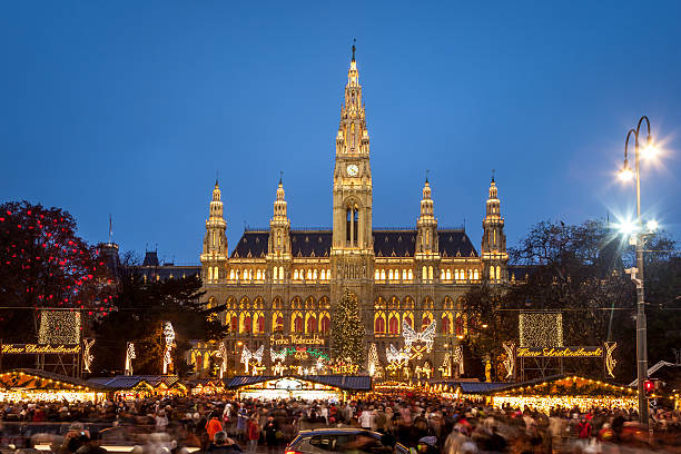Christkindlmarkt Vienna New Townhall Christmas Market Austria  vienna city hall stock pictures, royalty-free photos & images
