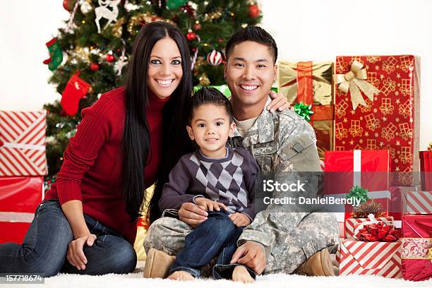 Holiday Army Family Portrait Stock Photo - Download Image Now - Christmas, Family, Veteran