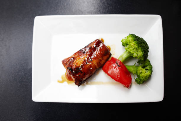 istock Grilled salmon with broccoli and red pepper 157718835