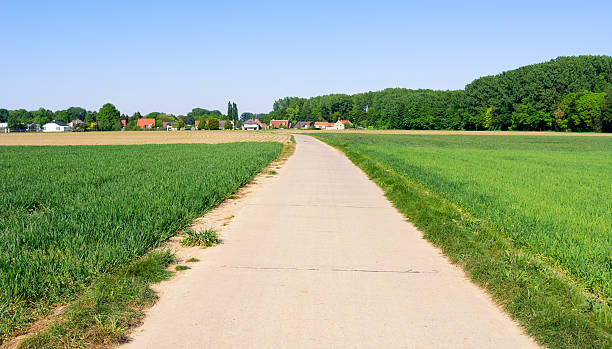 istock Living in the countryside 157724125