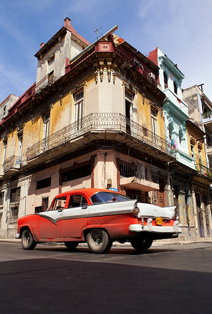 istock Vintage car in Cuba 157725125