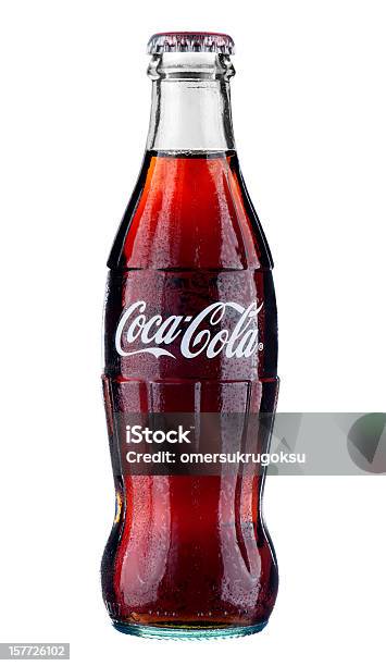 Clásica De Botella De Cocacola Foto de stock y más banco de imágenes de Cola - Gaseosa - Cola - Gaseosa, Botella, Cristal - Material