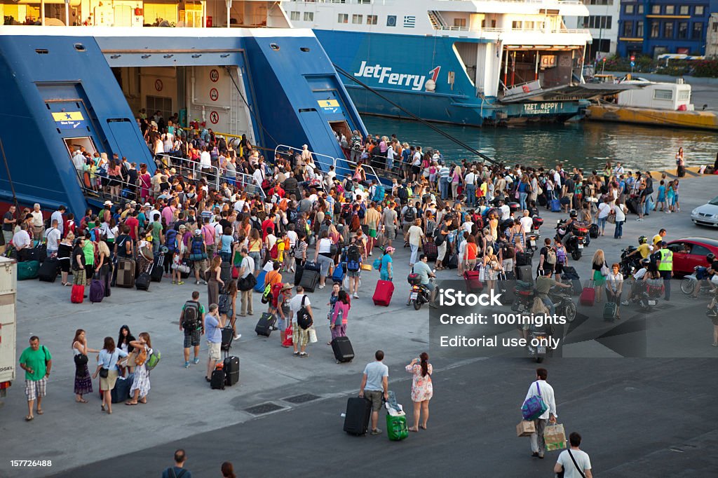 Puerto de transbordadores, Grecia - Foto de stock de Atenas - Grecia libre de derechos
