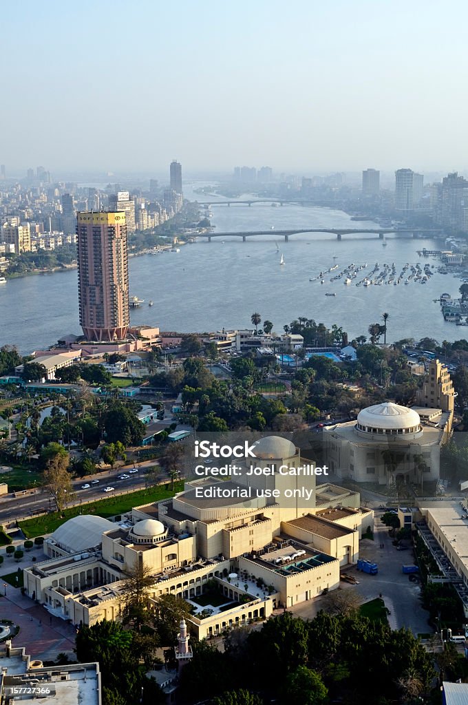 Casa de ópera do Cairo e Rio Nilo - Foto de stock de Cairo royalty-free