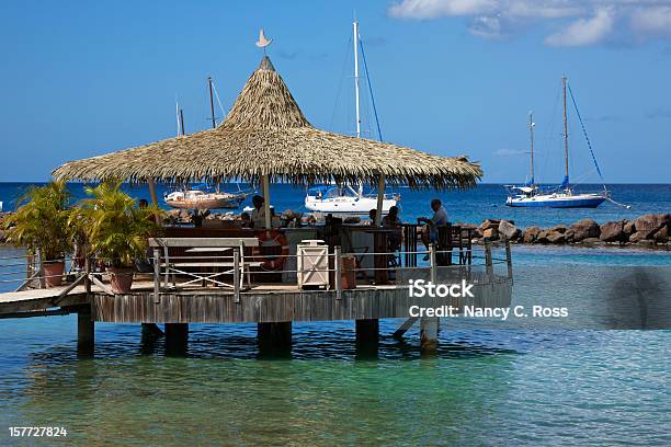 Bar No Final Do Cais Pointe Du Bout Martinica - Fotografias de stock e mais imagens de Martinica - Martinica, Fort de France, Hotel