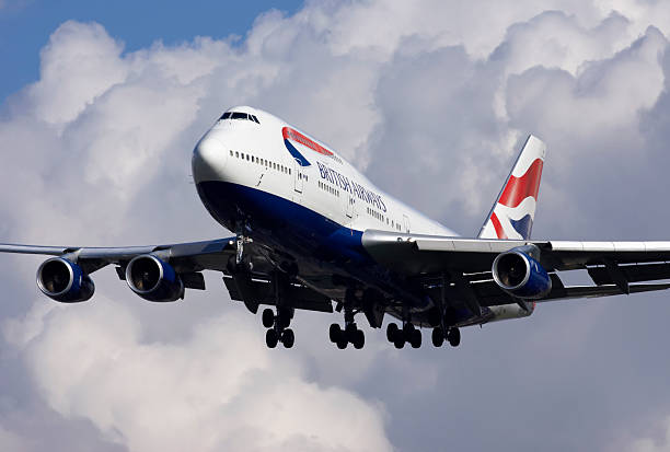 british airways boeing 747 - heathrow airport immagine foto e immagini stock
